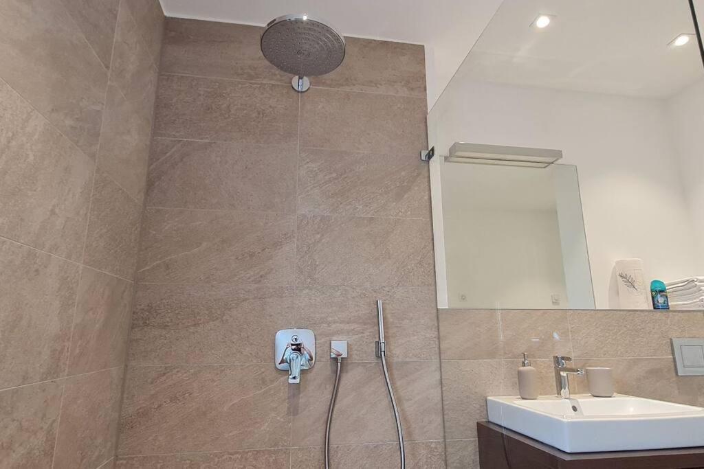 נירנברג Luxus Wohnung Im Stadtzentrum מראה חיצוני תמונה